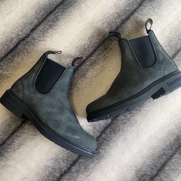 blundstone 1308 rustic black